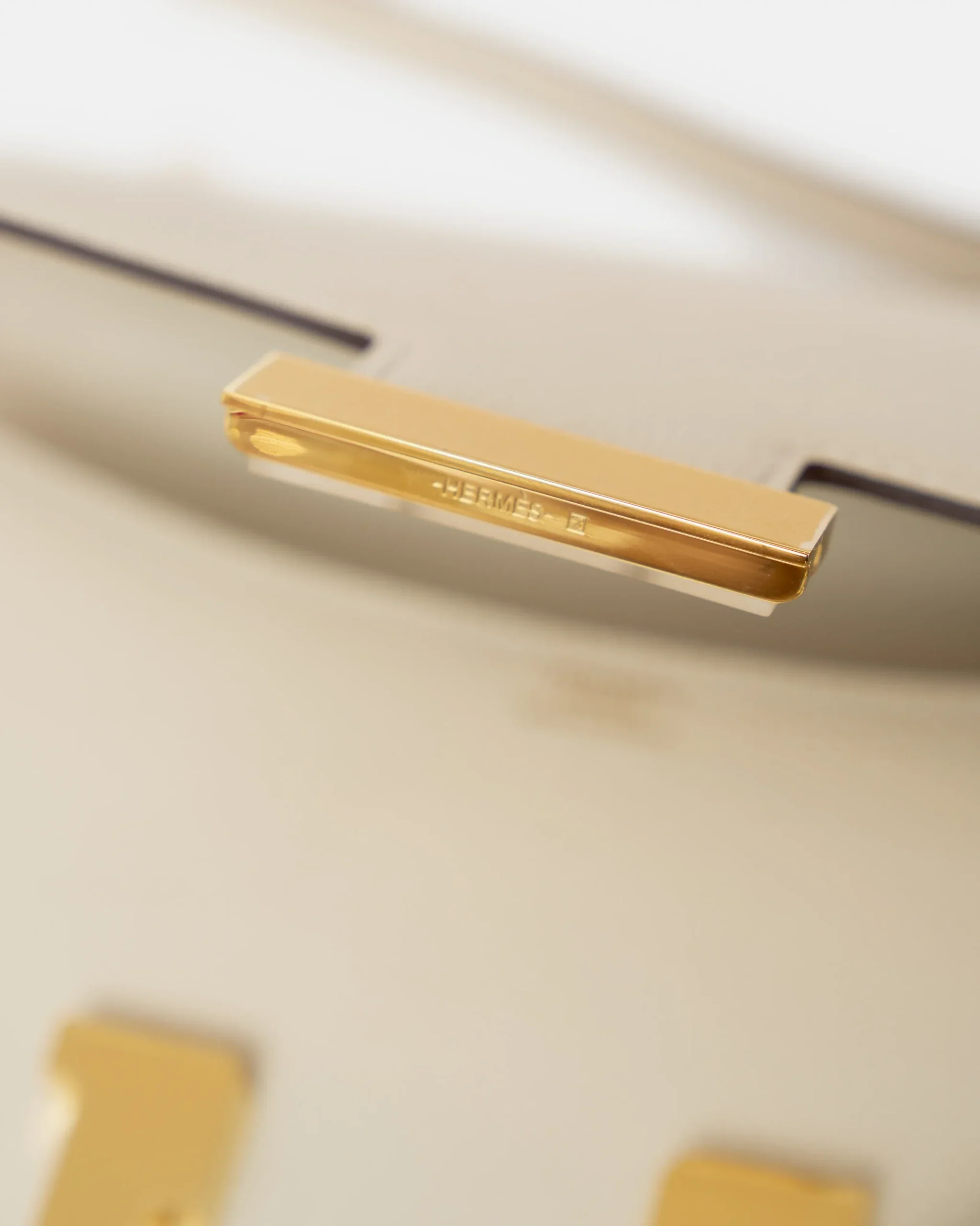 Hermès Constance 24 Nata Epsom GHW