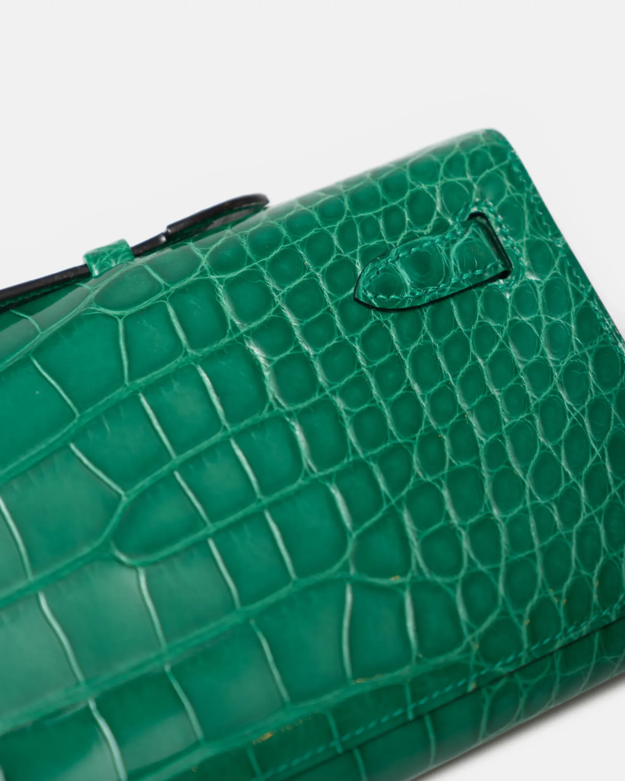 Hermès Kelly Cut Emerald Green Croc Matte Cut GHW