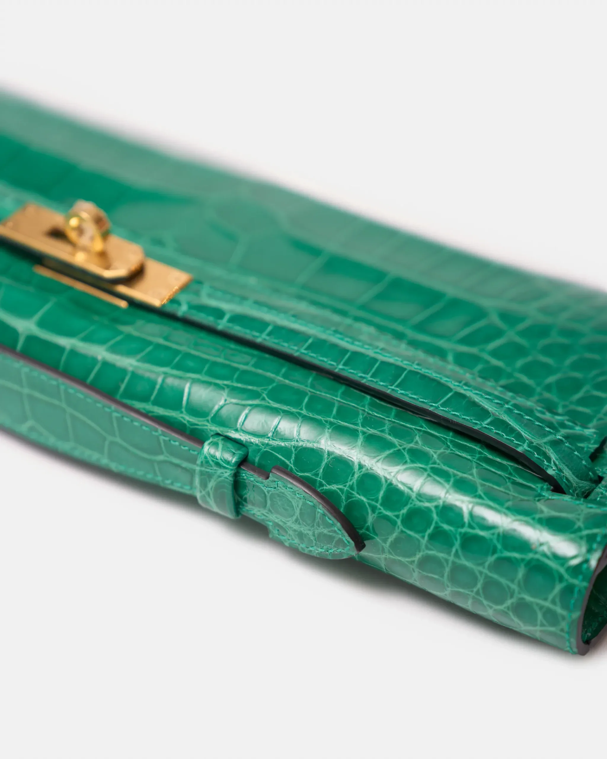 Hermès Kelly Cut Emerald Green Croc Matte Cut GHW