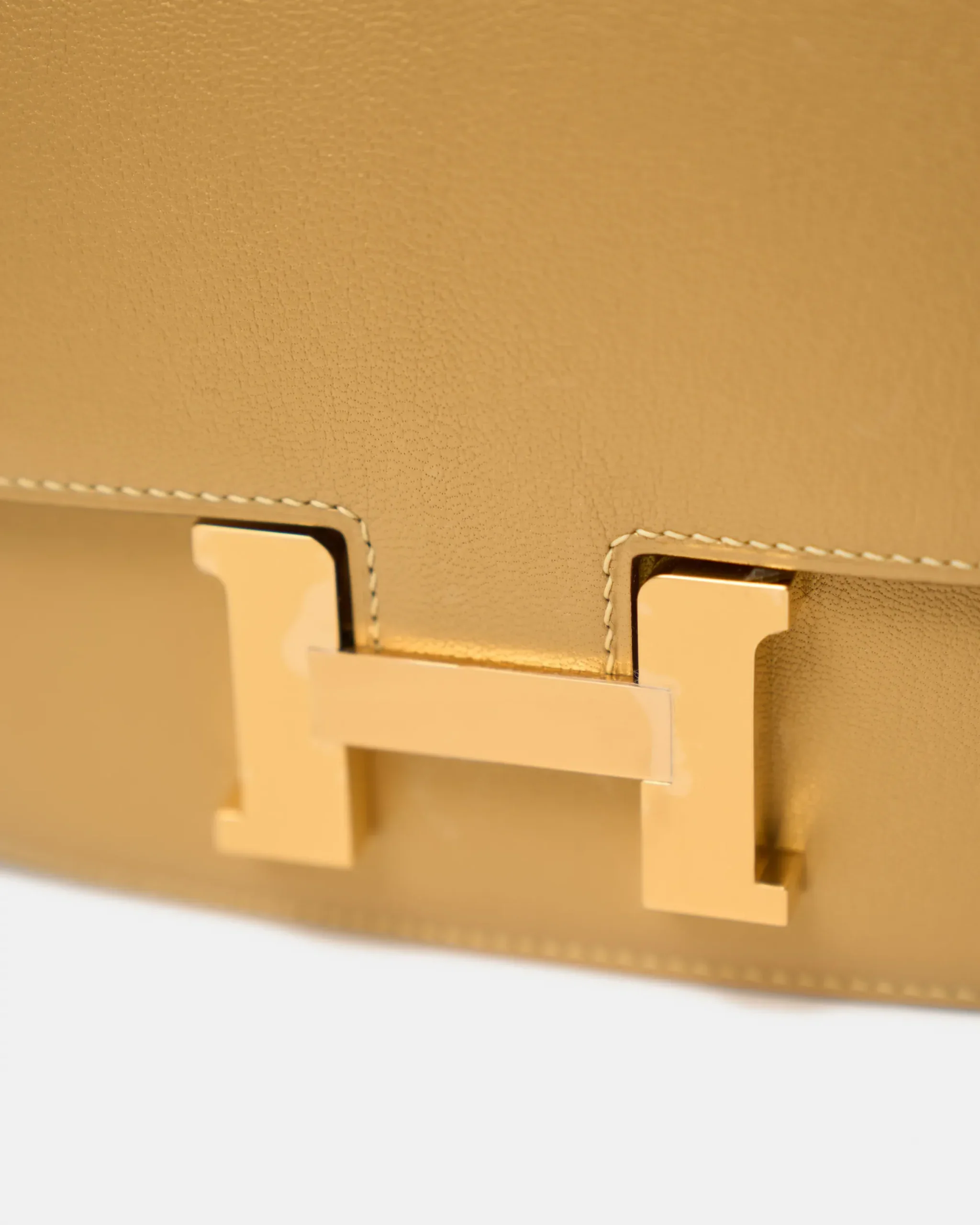 Hermès Constance 18 Doré Chevre Chamkilight Permabrass