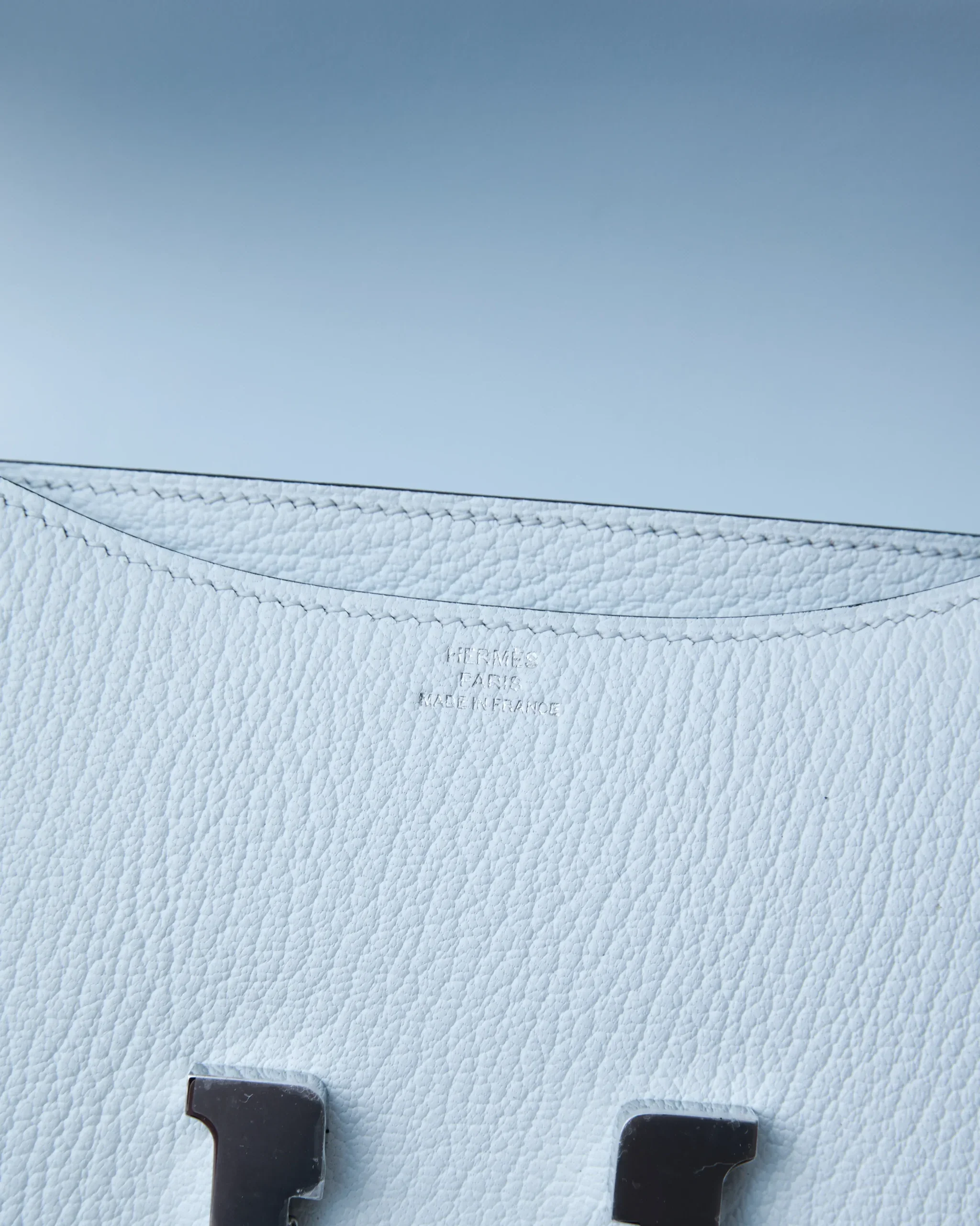 Hermès Constance 18 Blue Brume Chevre PHW