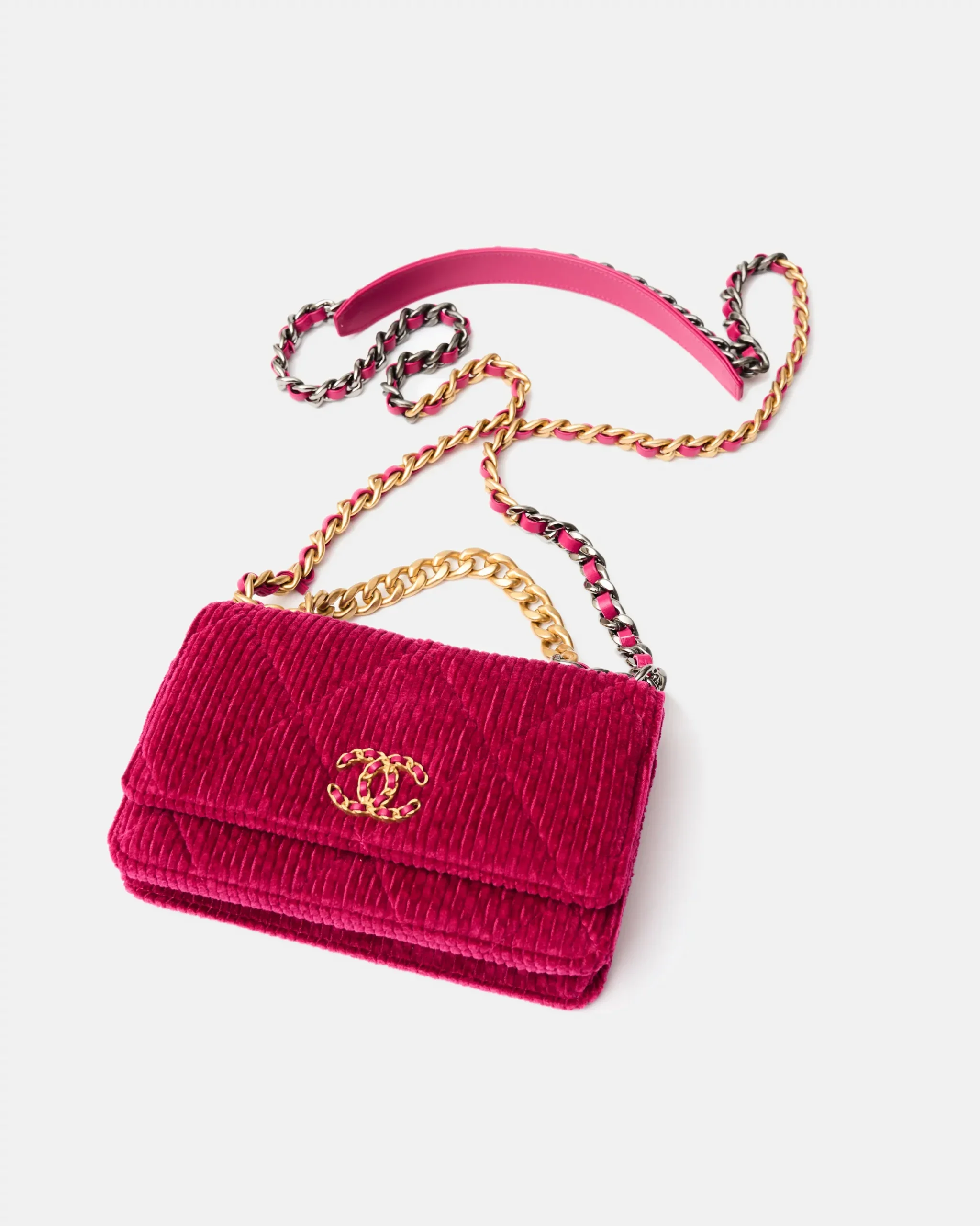 Chanel 19 Wallet on Chain Fuchsia Corduroy Silver/Gold-Tone & Ruthenium-Finish Metal