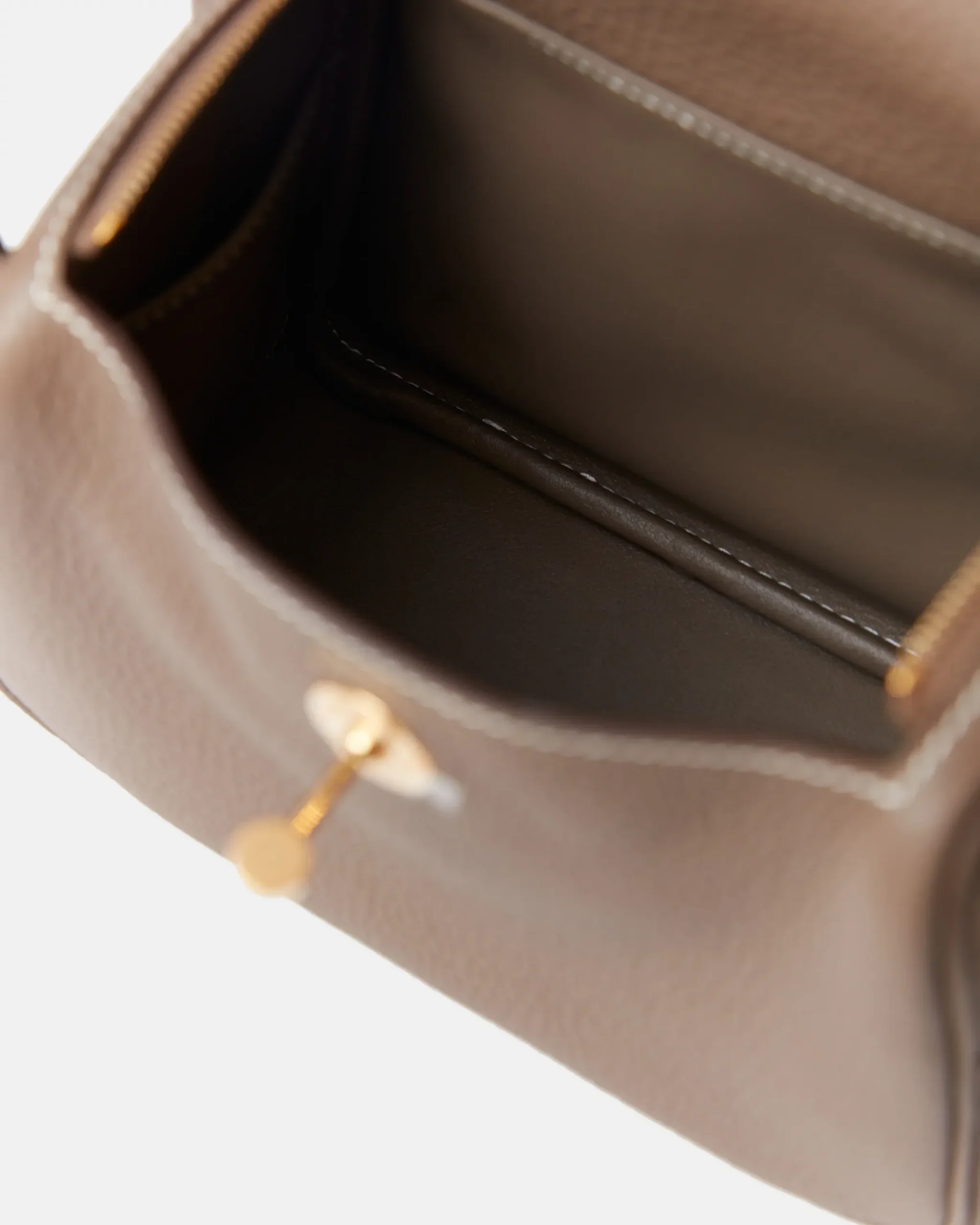 Hermès Mini Lindy Etoupe Clemence GHW