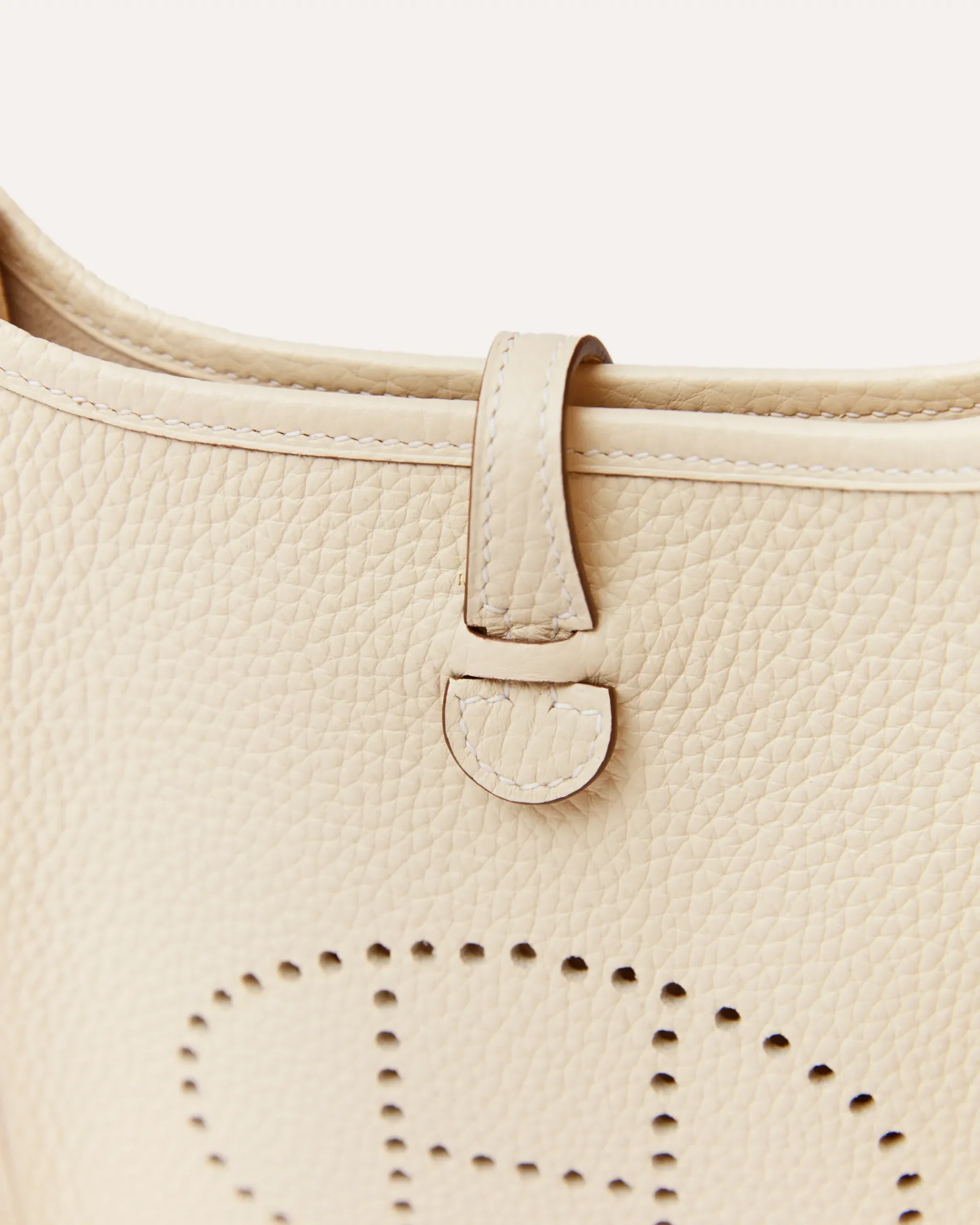 Hermès Mini Evelyne 16 Nata Clemence GHW