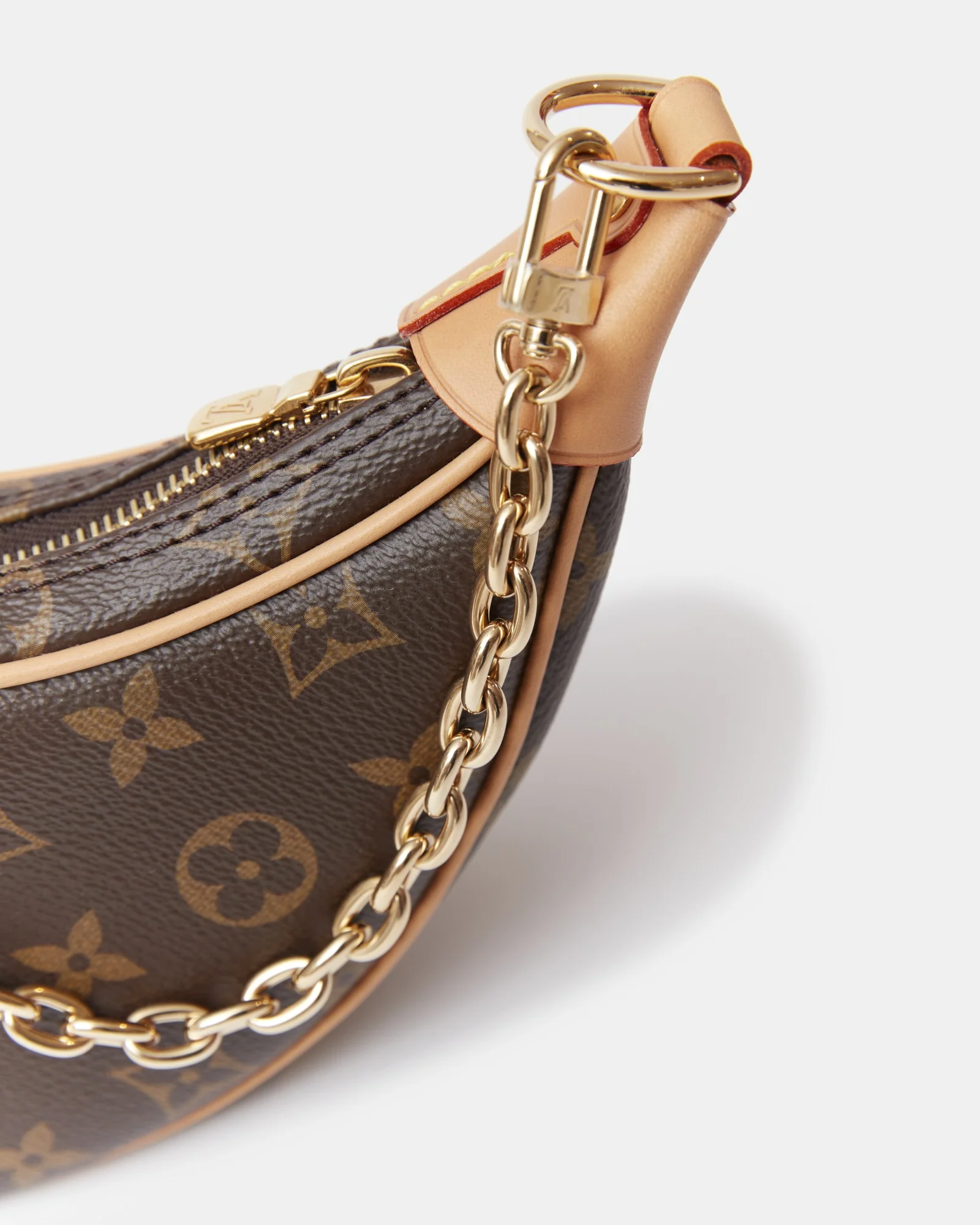 Louis Vuitton Loop Monogram