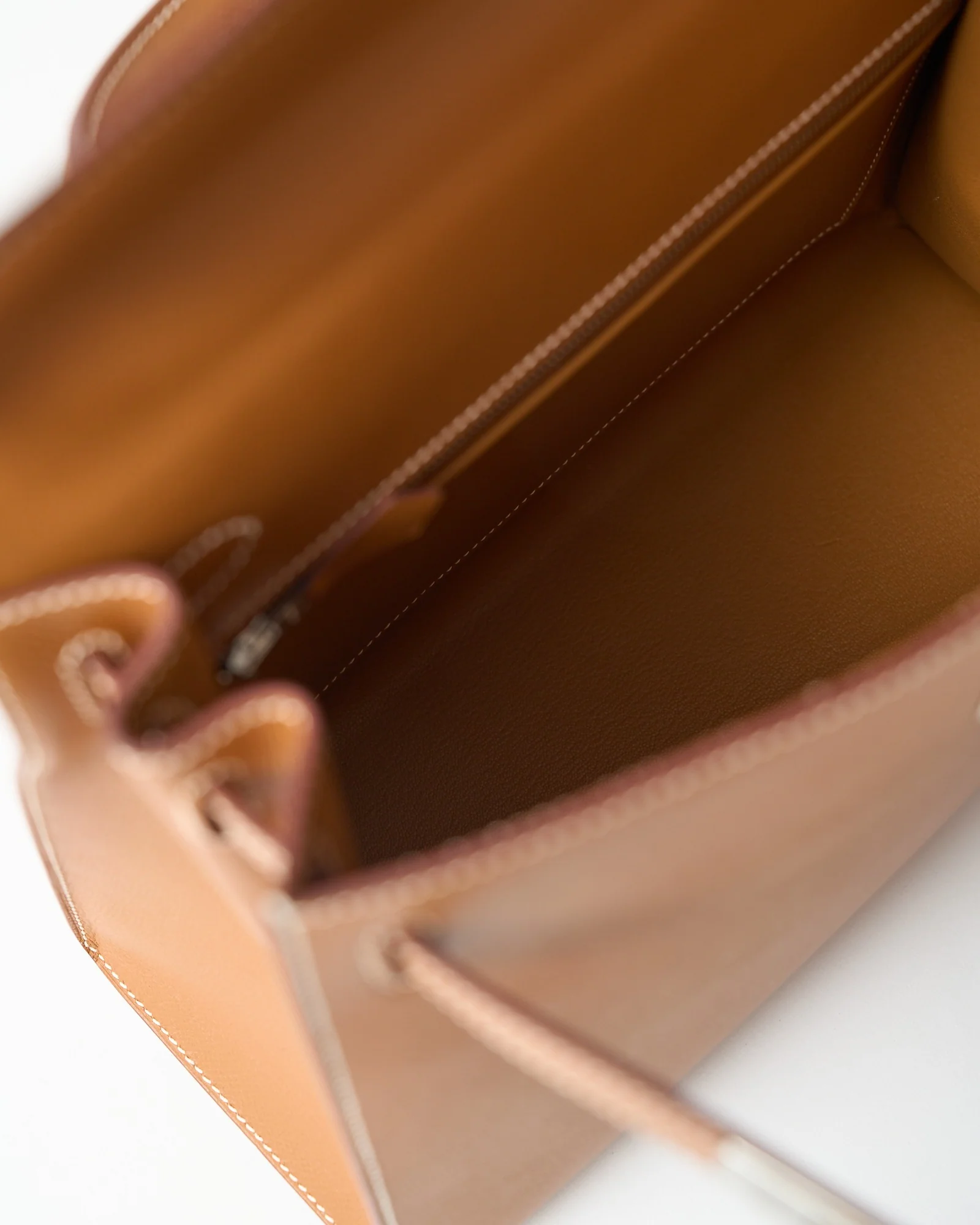 Hermès Kelly 28 Gold Epsom PHW