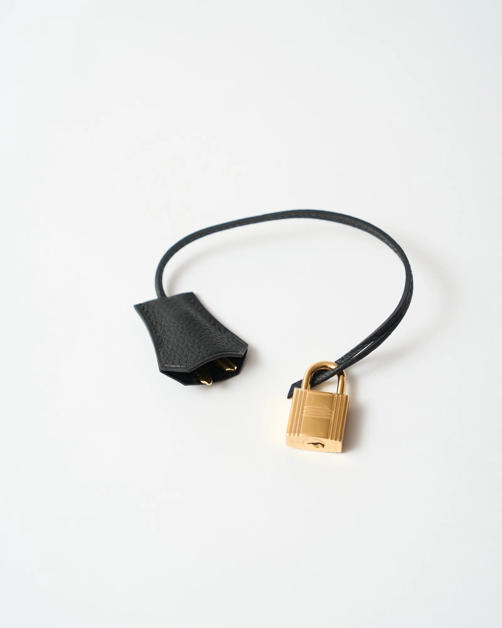 Hermès Kelly Retourne 28 Black Togo GHW